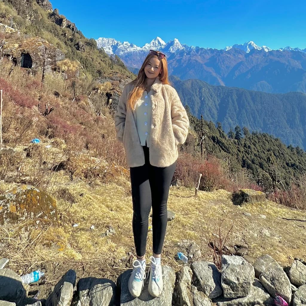 Bindu Giri