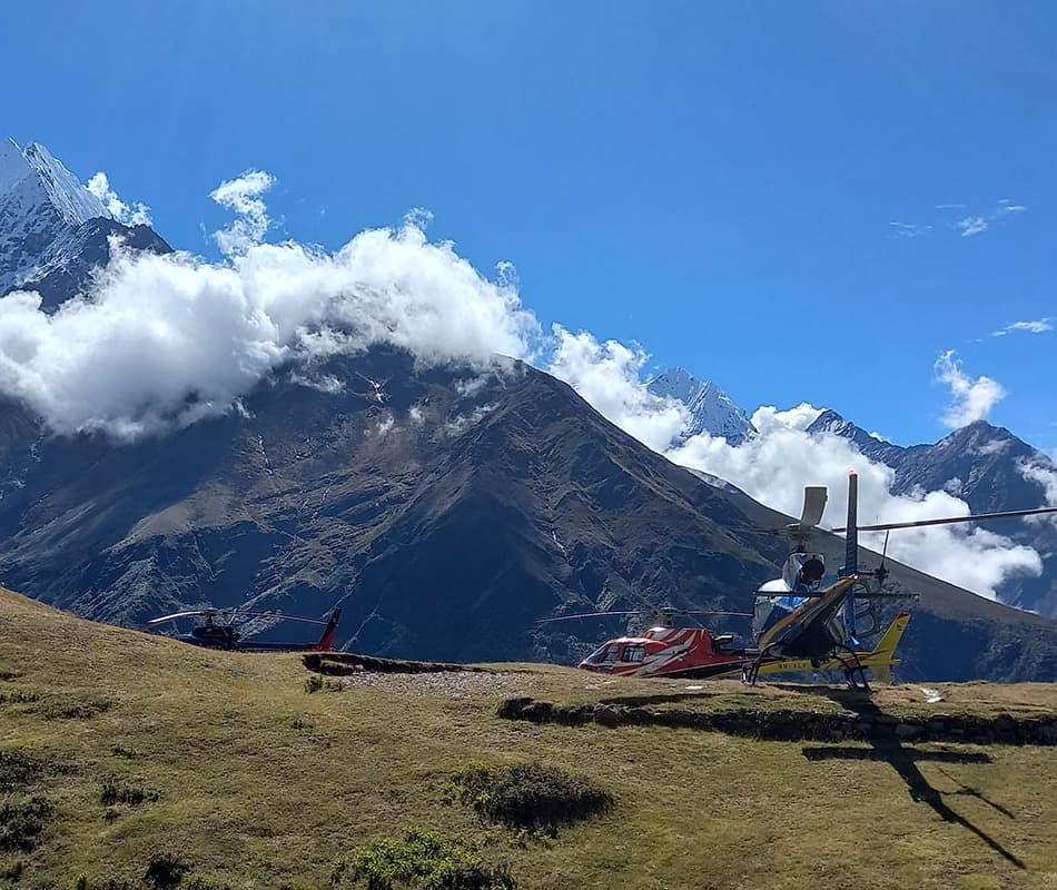 Best Time for Everest Base Camp Trek: Monthly & Temperature Guide
